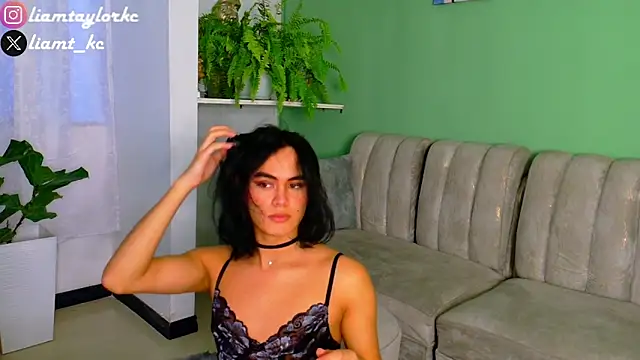 Liam Taylor online show from February 10, 11:23 pm