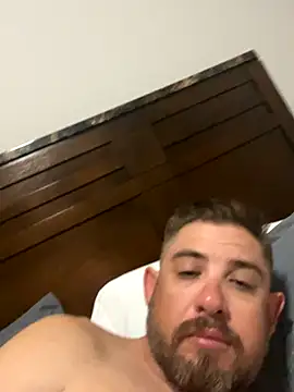 caliguy37 online show from October 30, 4:36 am