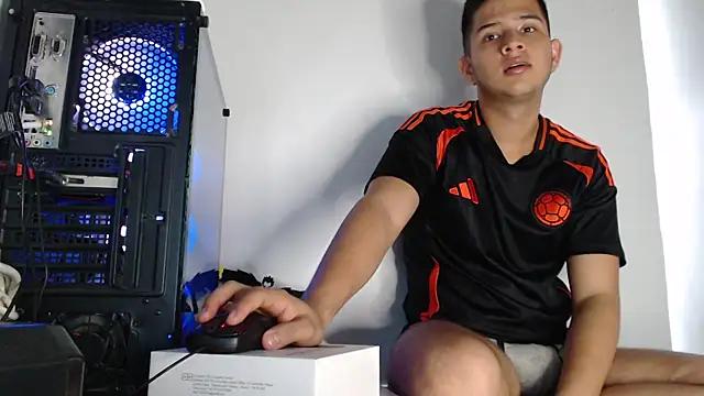 harold 18  online show from September 30, 8:36 pm