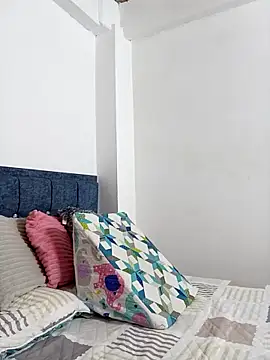 Iris love18 online show from October 18, 9:59 pm