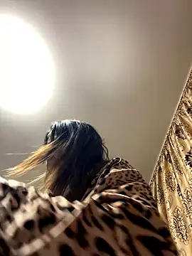 NadiraNoor online show from February 10, 1:32 am