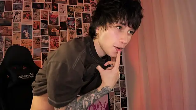 liamelf online show from April 7, 7:42 am