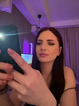 AvaGianna online show from January 30, 7:48 pm