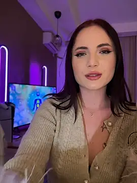 AvaGianna online show from February 5, 8:46 pm