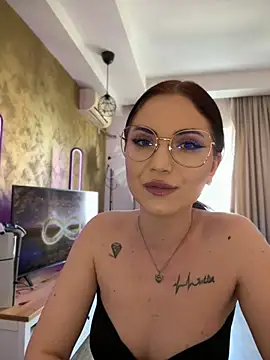 AvaGianna online show from March 7, 9:51 am