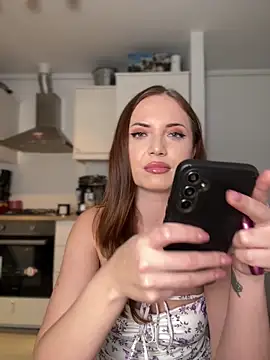 AvaGianna online show from November 4, 2:16 pm