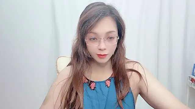 Toookiss online show from October 4, 2:04 pm