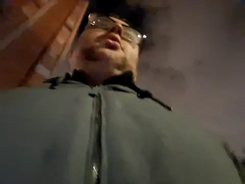 Javier bear online show from February 15, 10:21 pm