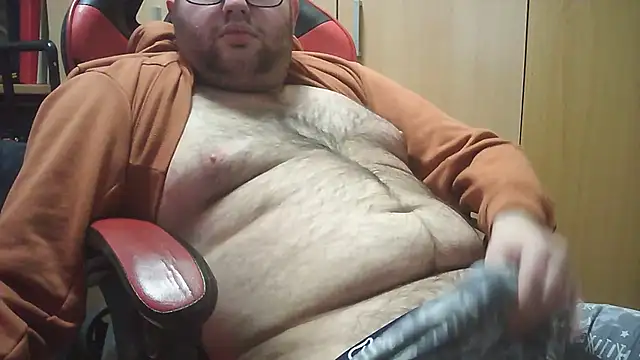 Javier bear online show from February 20, 2:02 pm