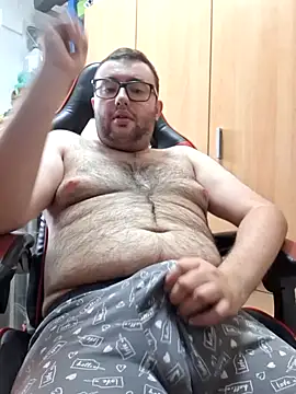 Javier bear online show from April 30, 12:22 pm