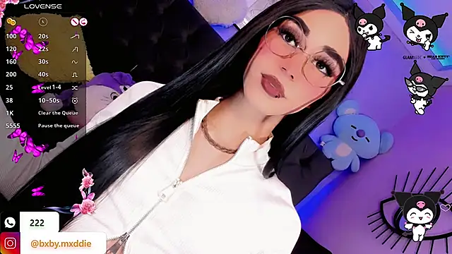 kimMaddiee online show from October 22, 6:35 am