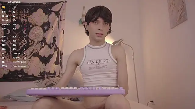 simonbane01 online show from September 10, 4:40 pm