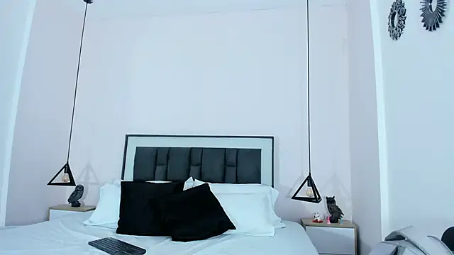 victoria cooper3 online show from November 23, 9:42 am