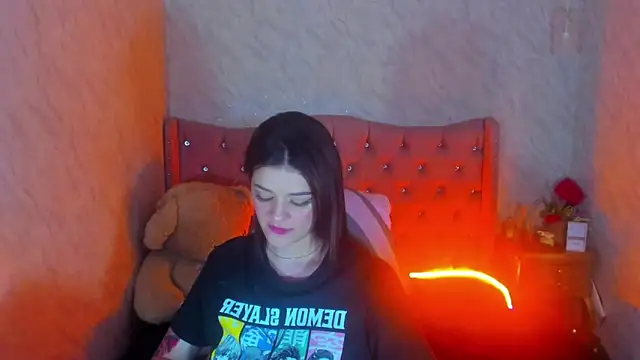 LiaHarryis online show from January 18, 8:19 pm