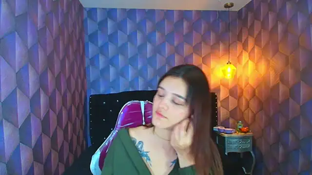 LiaHarryis online show from March 18, 3:59 pm