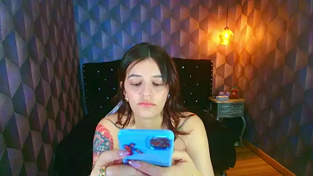 LiaHarryis online show from March 29, 6:30 pm