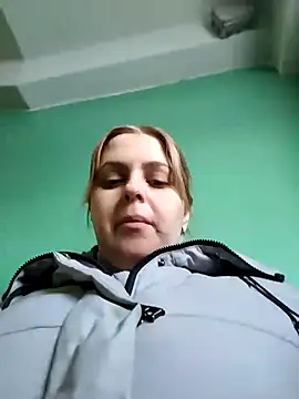 Lady nice cat online show from February 16, 9:59 am