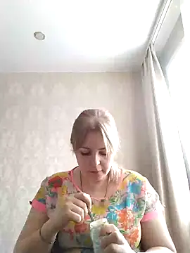 Lady nice cat online show from February 17, 4:20 am