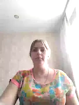 Lady nice cat online show from February 18, 4:04 am