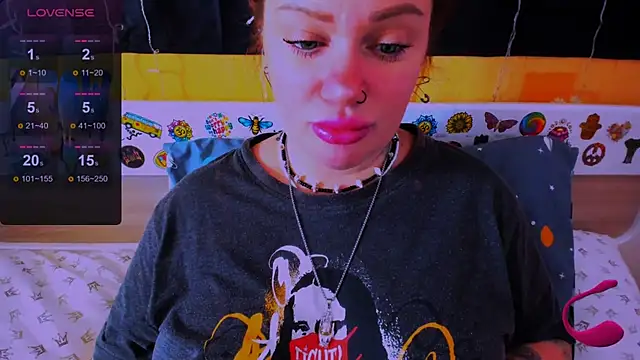 EllieOz online show from February 20, 12:04 pm