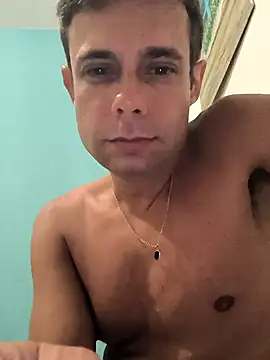 Snapshot of fox_2023 chatting on January 12, 1:11 am fox 2023 online show from January 12, 1:11 am