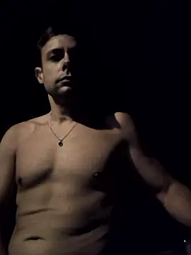 Snapshot of fox_2023 chatting on January 13, 11:32 pm fox 2023 online show from January 13, 11:32 pm