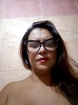 TwoMina online show from April 17, 4:04 am