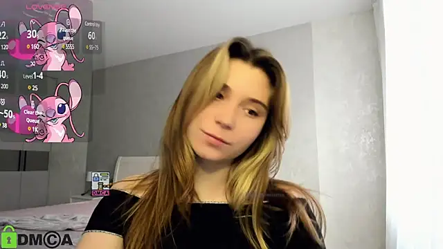 SweetMonicka online show from December 21, 9:01 am