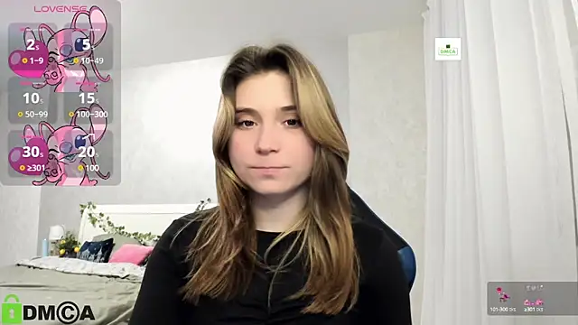 SweetMonicka online show from March 6, 6:37 pm