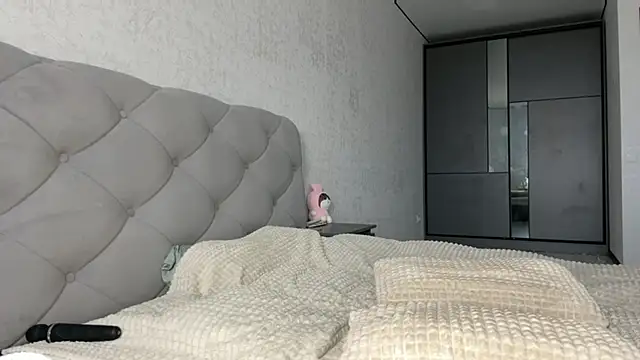 GracefulCharm online show from January 22, 10:29 am