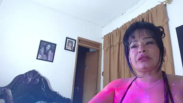 seleneh online show from December 31, 1:57 am