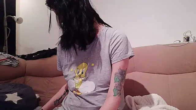 LauraBaby online show from December 21, 7:16 pm