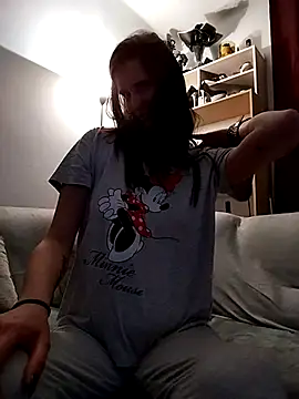 LauraBaby online show from November 13, 9:36 pm