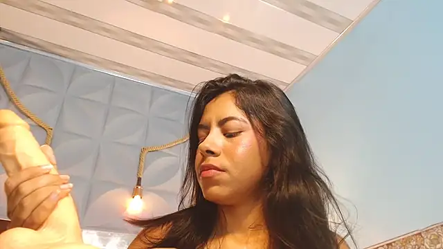 Snapshot of VeronicaRobles chatting on January 3, 8:32 pm VeronicaRobles online show from January 3, 8:32 pm