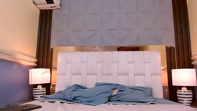 Snapshot of VeronicaRobles chatting on March 18, 5:31 pm VeronicaRobles online show from March 18, 5:31 pm