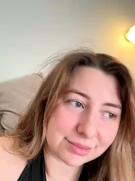 curvyflawless online show from November 29, 8:50 am