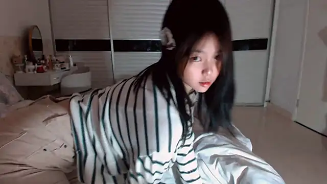 -Lucky Girl online show from November 10, 1:48 am