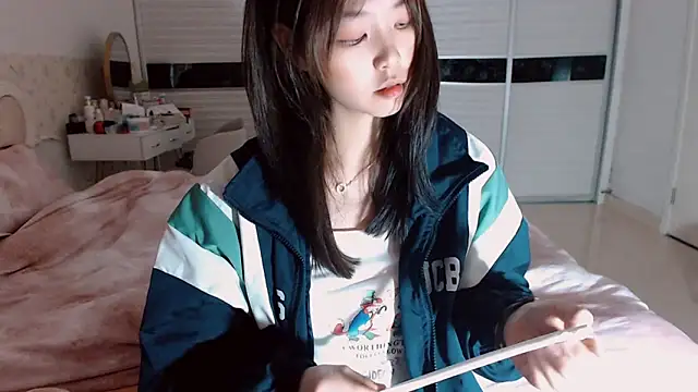 -Lucky Girl online show from March 24, 2:16 am