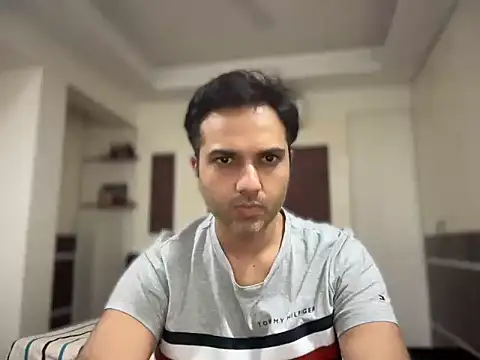 Snapshot of immog727 chatting on January 7, 9:23 am immog727 online show from January 7, 9:23 am