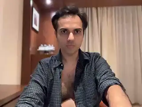 Snapshot of immog727 chatting on February 10, 5:17 pm immog727 online show from February 10, 5:17 pm