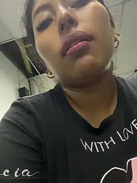 emmyjhonson07 online show from February 27, 11:31 am