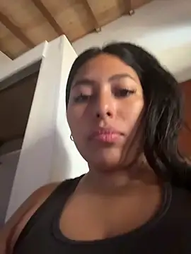 emmyjhonson07 online show from December 22, 2:03 pm