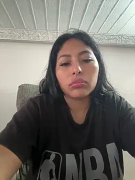 Snapshot of emmyjhonson07 chatting on February 1, 12:59 pm emmyjhonson07 online show from February 1, 12:59 pm