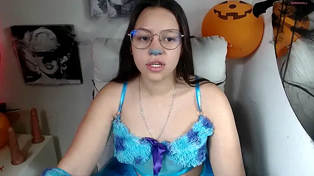 SamanthaRoldaan online show from October 31, 2:18 pm