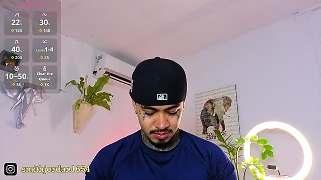 JordanSmiith  online show from November 11, 8:42 pm