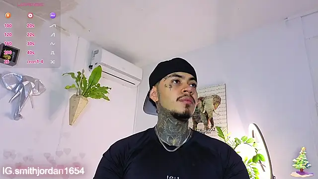 JordanSmiith  online show from December 3, 7:56 pm