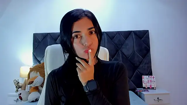 Linisprincehot69 online show from January 22, 4:55 am