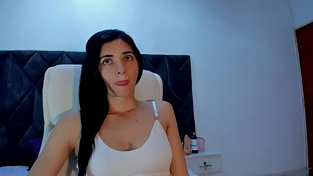 Linisprincehot69 online show from February 7, 8:31 pm