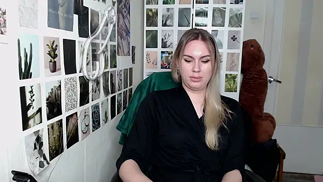 CapriScorpion online show from October 1, 12:11 pm