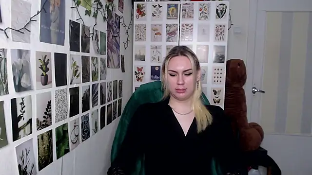 CapriScorpion online show from February 10, 12:20 pm